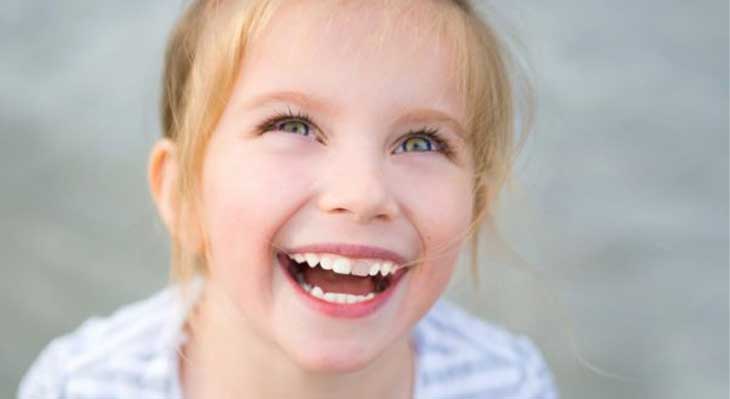 علت سیاه شدن دندان