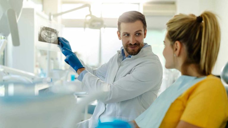 چه کسانی نمی توانند ایمپلنت دندان انجام دهند؟